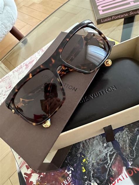 Louis Vuitton sunnies